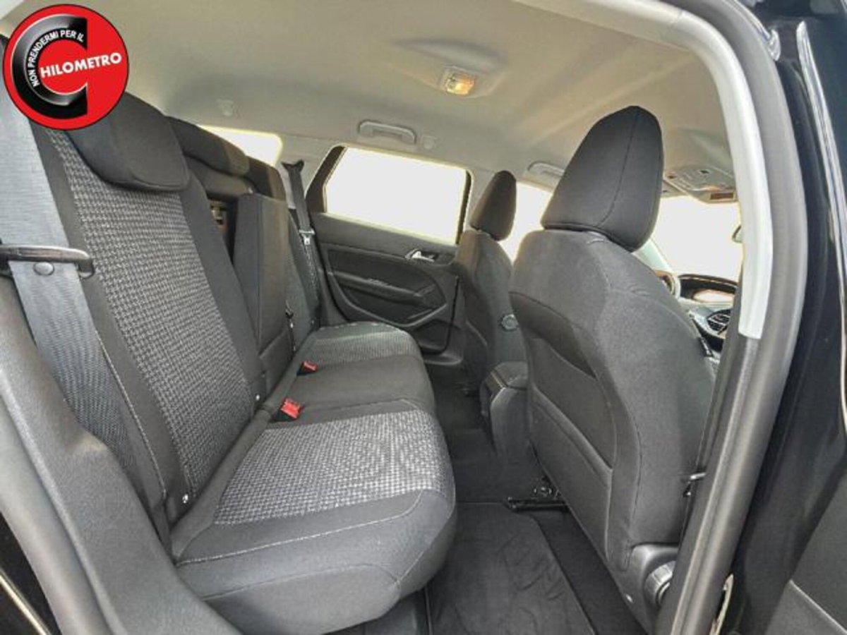 Peugeot 308 SW BlueHDi 130 S&S EAT8 Active Business (12)