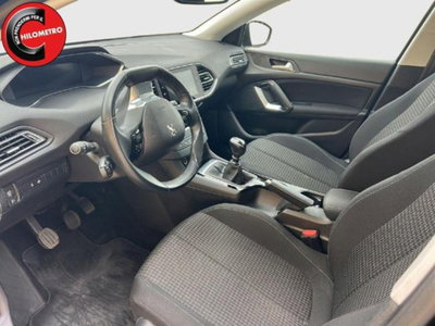 Peugeot 308 SW BlueHDi 130 S&S EAT8 Active Business (7)