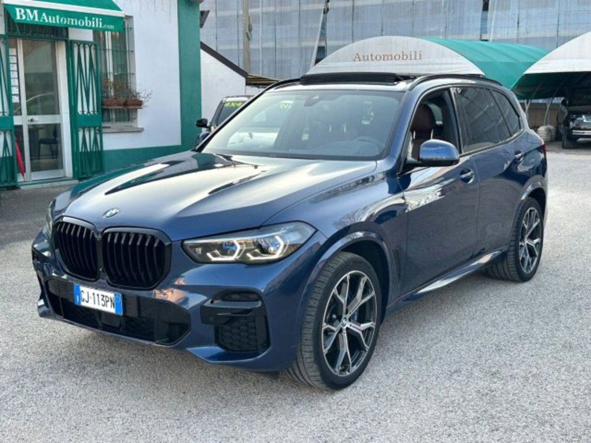 BMW X5 xDrive30d 48V Msport (2)