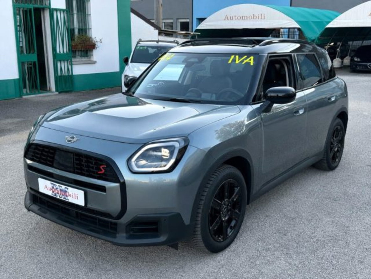 MINI Mini Countryman E Blackyard (2)