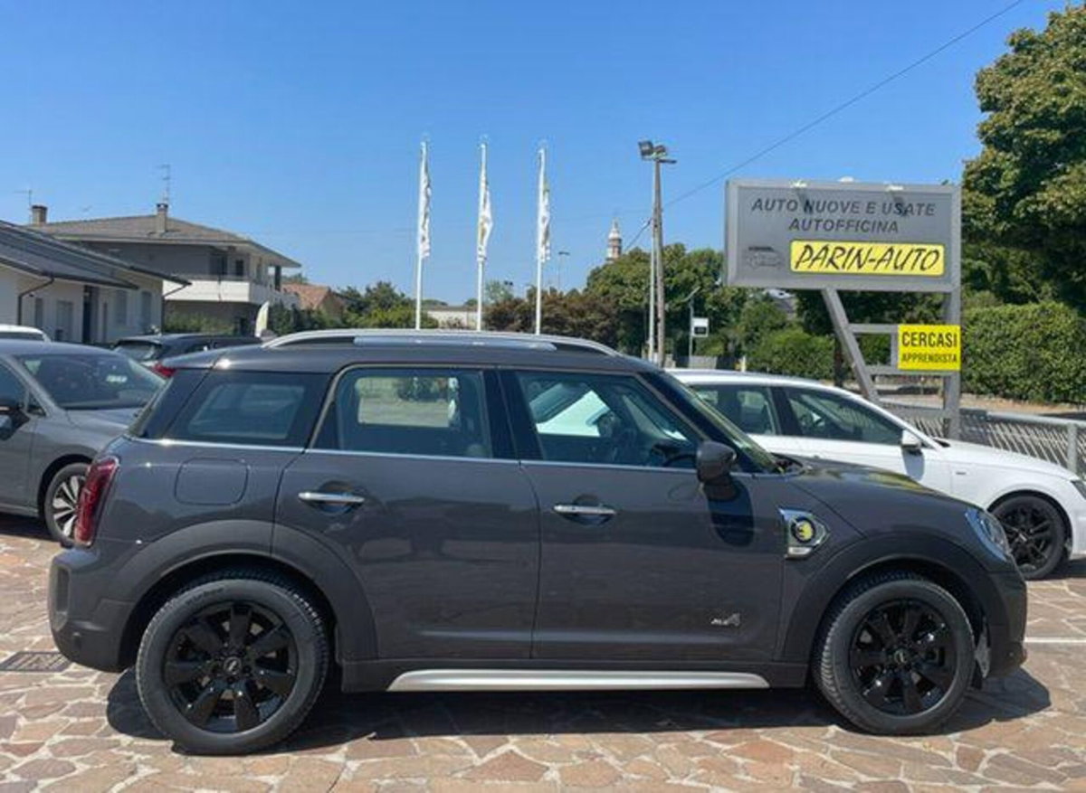 MINI Mini Countryman 1.5 Cooper SE Business Countryman ALL4 Automatica (2)