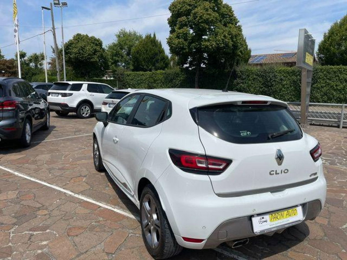 Renault Clio TCe 120CV EDC Start&Stop 5 porte Energy GT Line (3)
