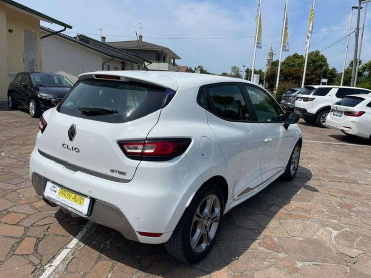 Renault Clio TCe 120CV EDC Start&Stop 5 porte Energy GT Line (4)