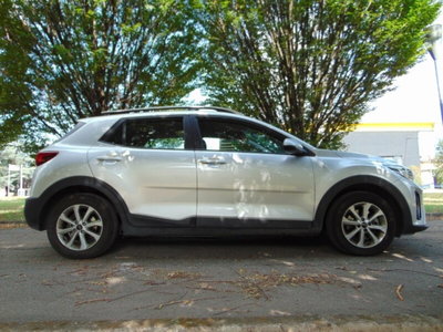 Kia Stonic 1.2 DPI Urban (12)