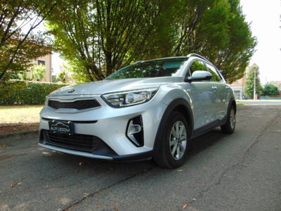 Kia Stonic 1.2 DPI Urban (2)