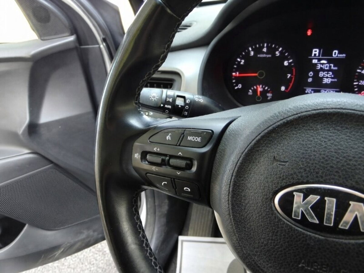 Kia Stonic 1.2 DPI Urban (20)
