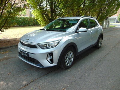 Kia Stonic 1.2 DPI Urban (3)