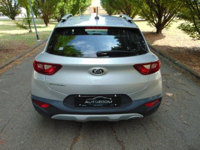 Kia Stonic 1.2 DPI Urban (8)