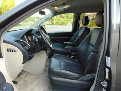 Lancia Voyager 2.8 Turbodiesel Silver 177 CV (16)