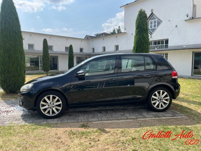 Volkswagen Golf 1.6 TDI DPF DSG 5p. Comfortline (4)