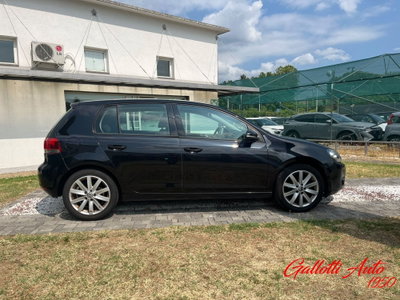 Volkswagen Golf 1.6 TDI DPF DSG 5p. Comfortline (6)