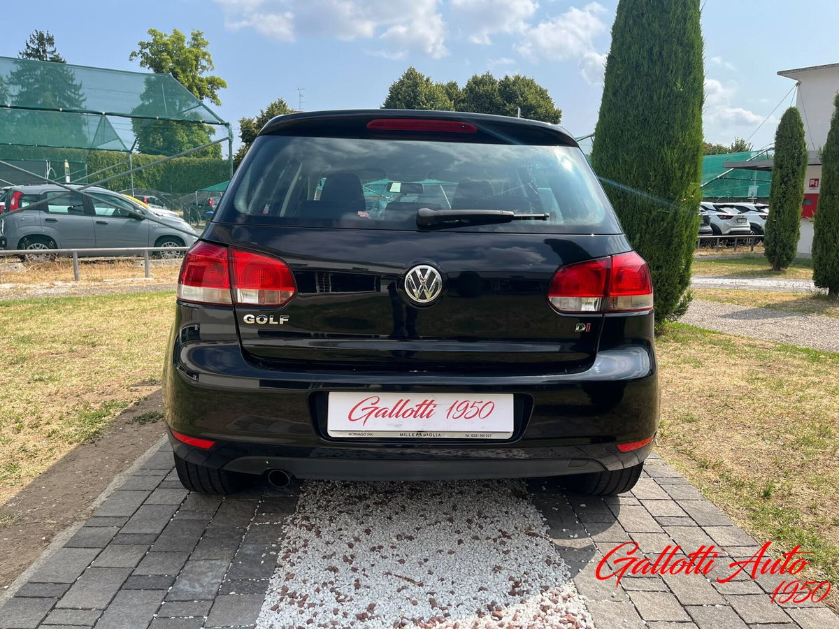 Volkswagen Golf 1.6 TDI DPF DSG 5p. Comfortline (8)