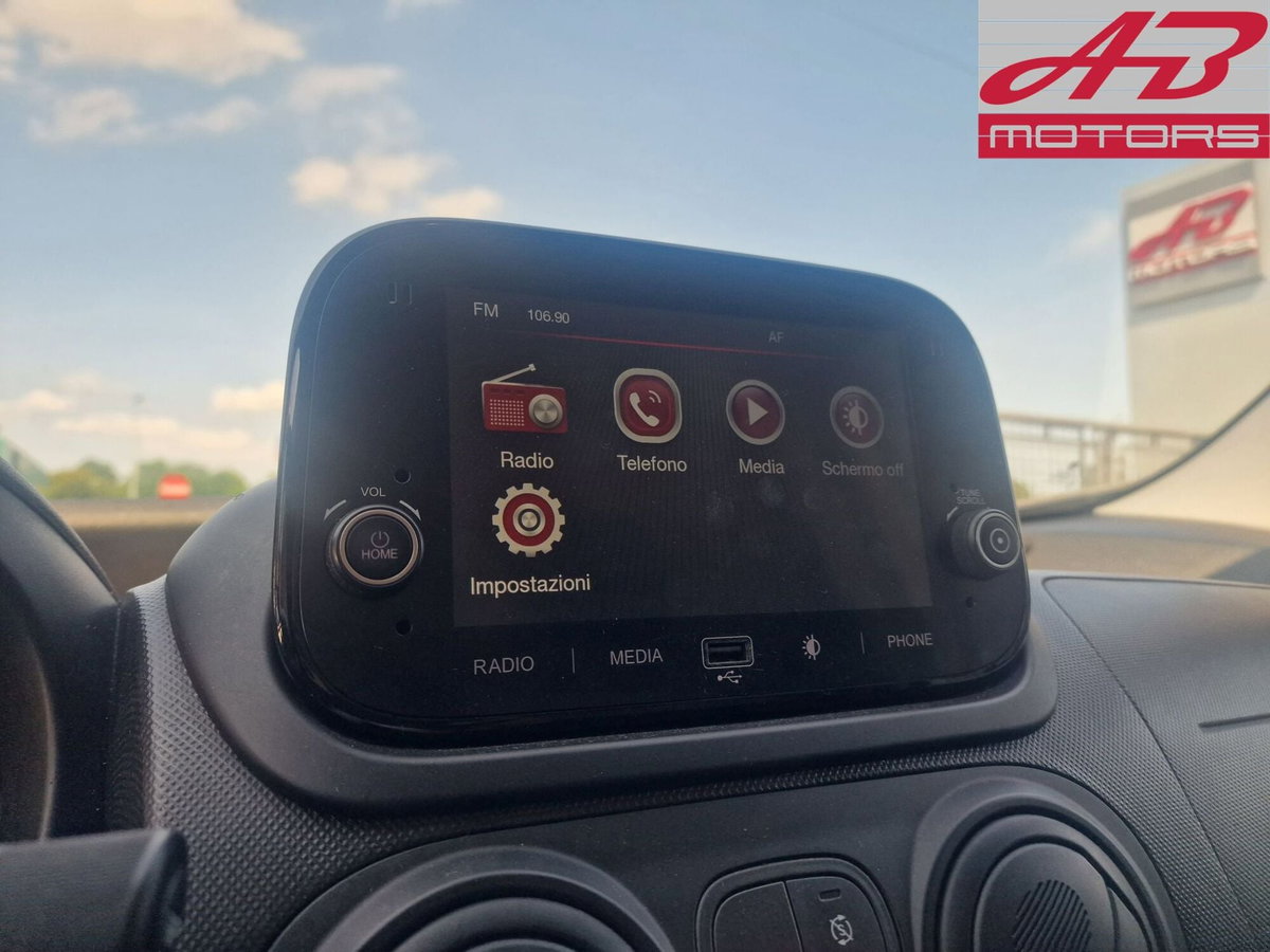 Fiat Fiorino 1.3 MJT 95CV Cargo (12)