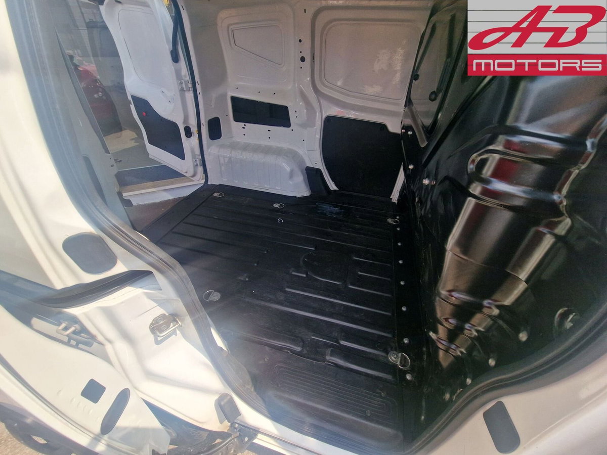 Fiat Fiorino 1.3 MJT 95CV Cargo (17)