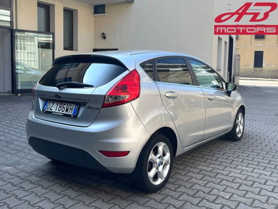 Ford Fiesta 1.4 5p. Bz.- GPL Titanium (5)