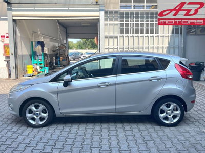 Ford Fiesta 1.4 5p. Bz.- GPL Titanium (8)