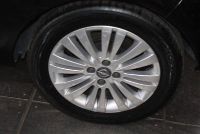 Opel Corsa 1.3 CDTI 95CV ecoFLE3 porte Edition (2)