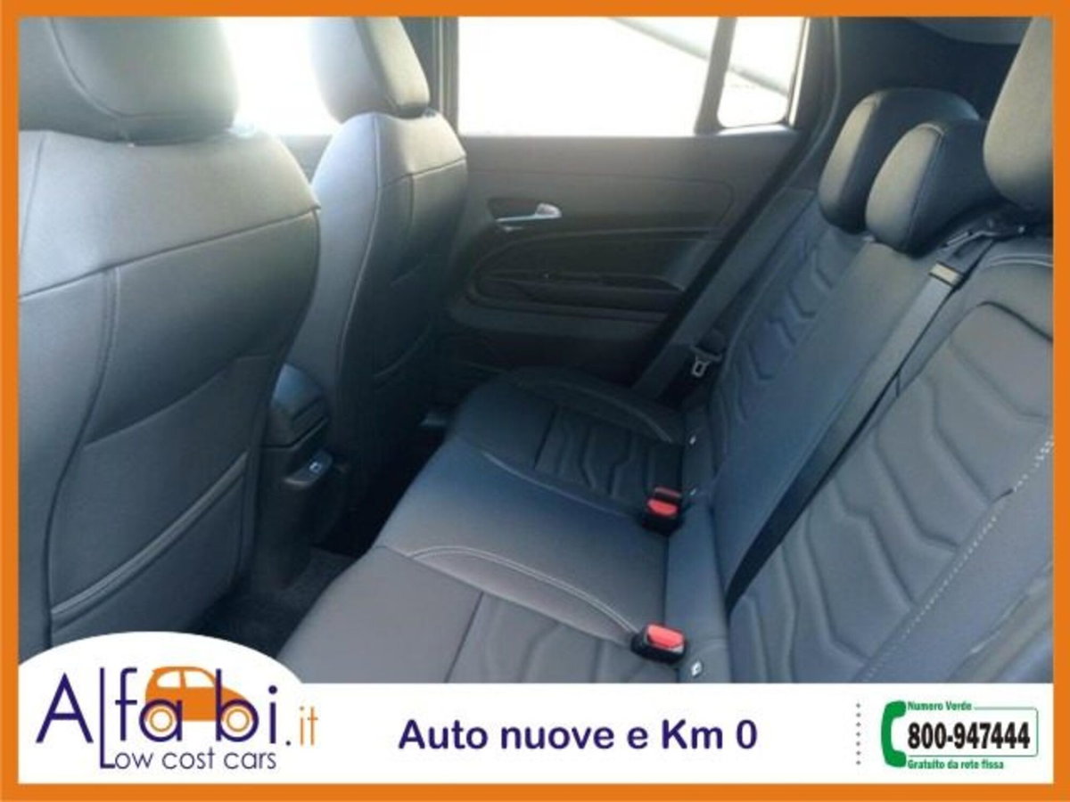 Jeep Avenger 1.2 turbo Summit fwd 100cv (12)