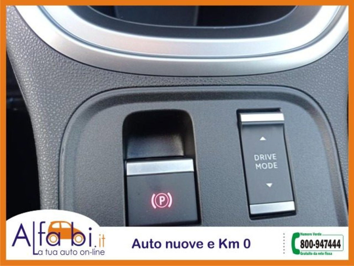 Jeep Avenger 1.2 turbo e-hybrid mhev Upland 4xe 145cv edct6 (18)