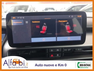 Jeep Avenger 1.2 turbo e-hybrid mhev Upland 4xe 145cv edct6 (14)