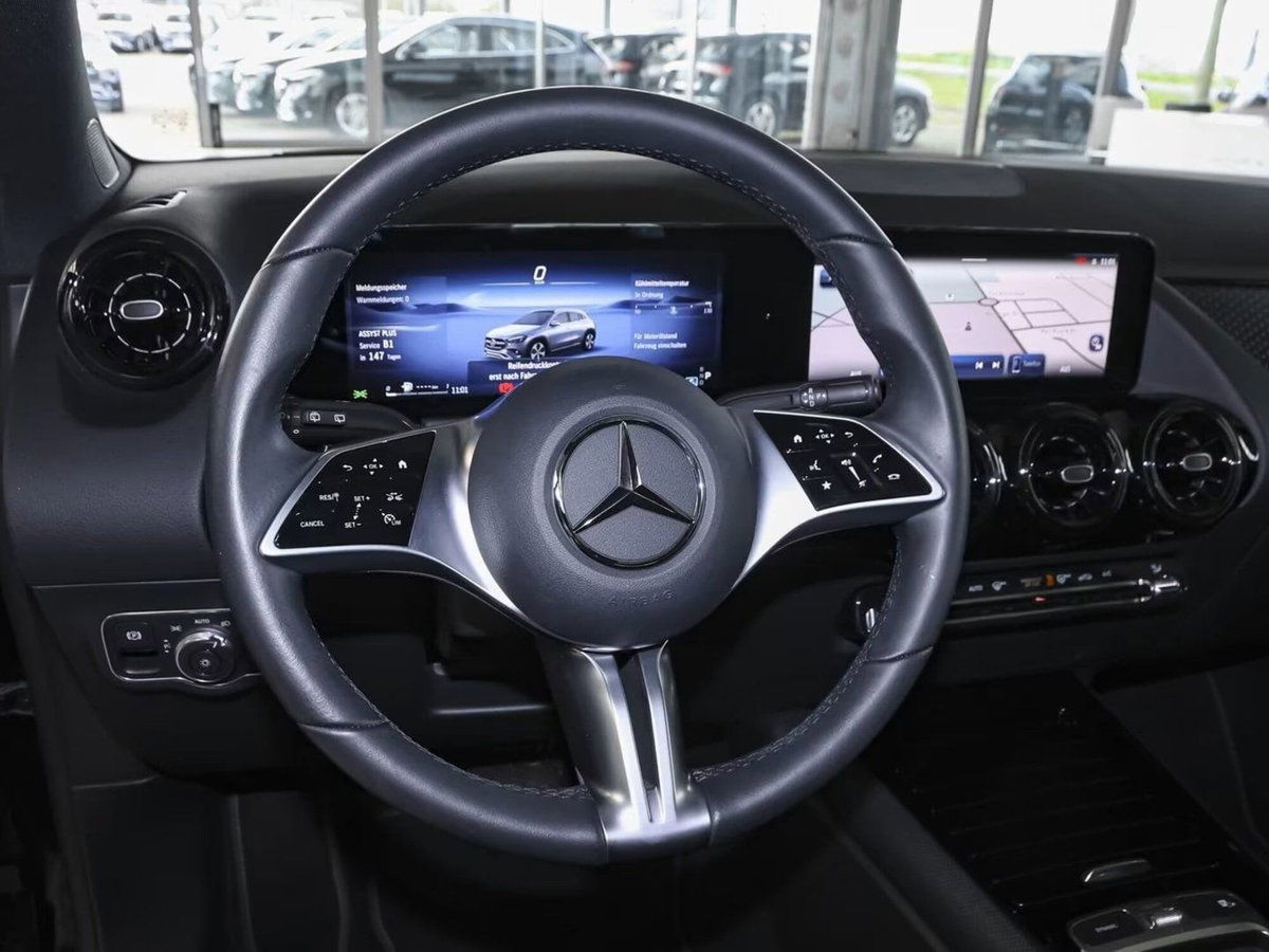 Mercedes-Benz GLA SUV 200 Automatic Executive (12)
