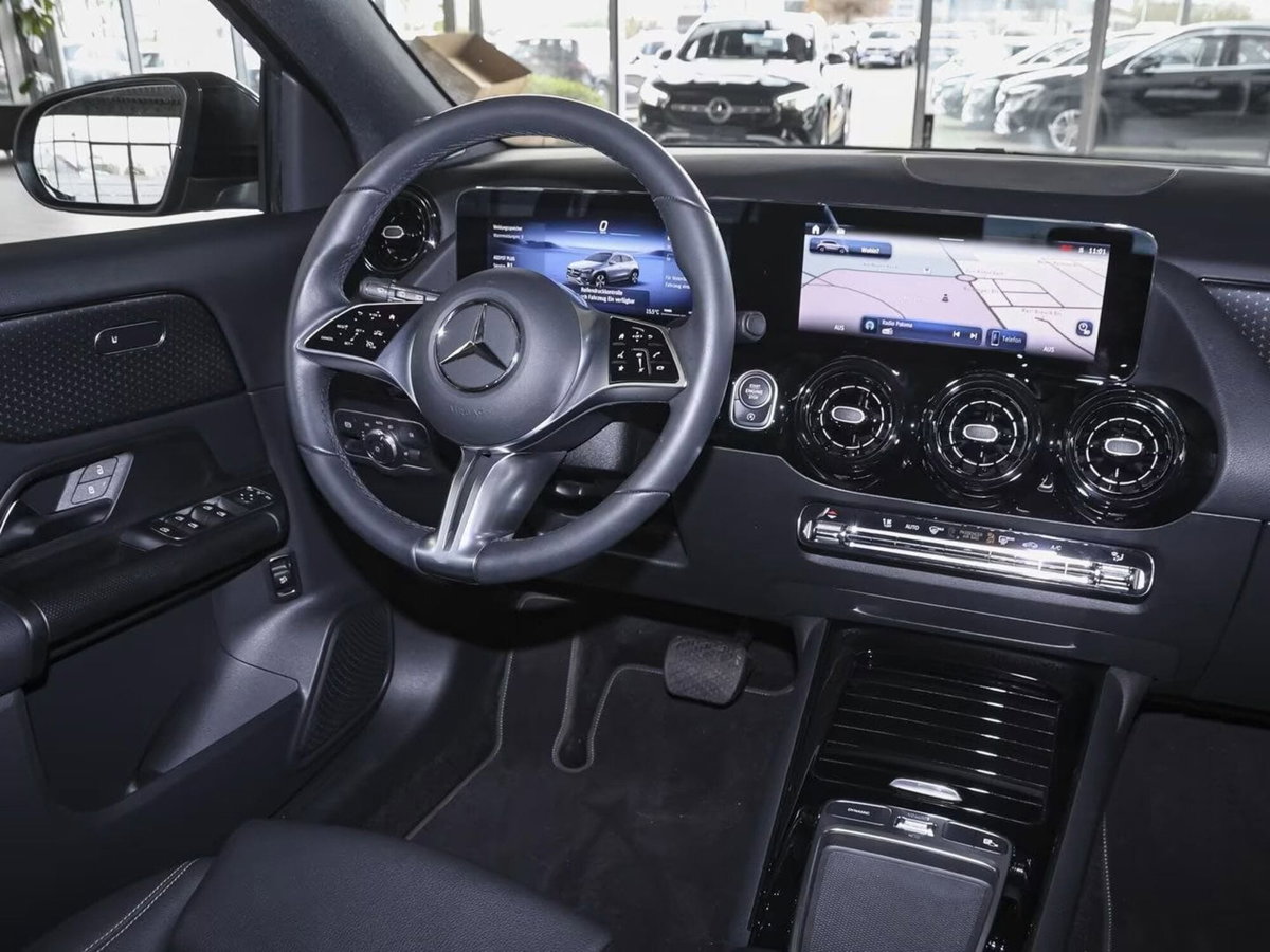 Mercedes-Benz GLA SUV 200 Automatic Executive (7)