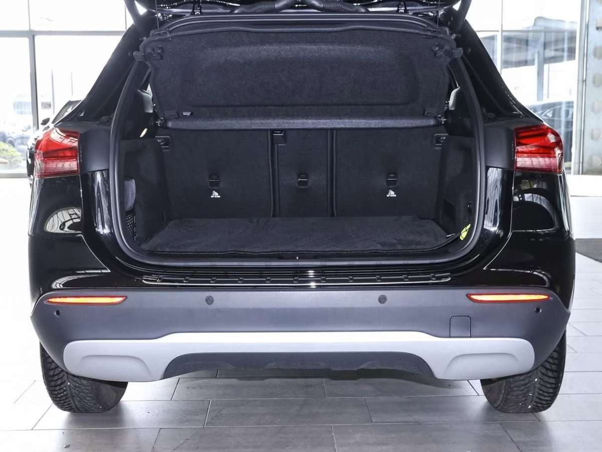 Mercedes-Benz GLA SUV 200 Automatic Executive (9)