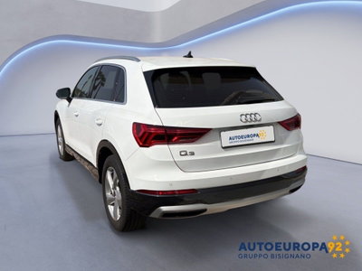 Audi Q3 35 TDI quattro S tronic Business Advanced (2)