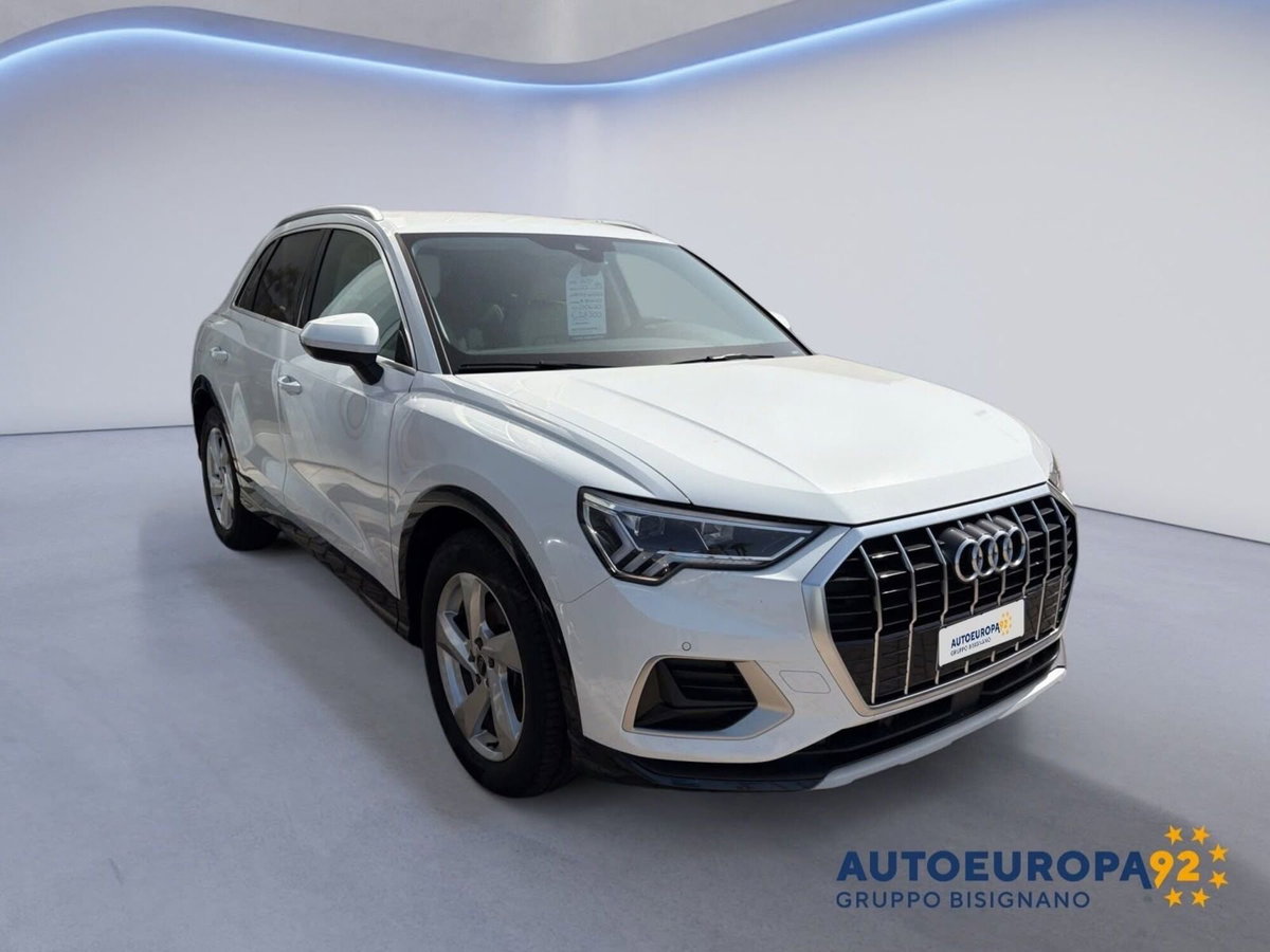 Audi Q3 35 TDI quattro S tronic Business Advanced (3)