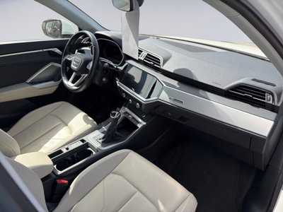 Audi Q3 35 TDI quattro S tronic Business Advanced (8)