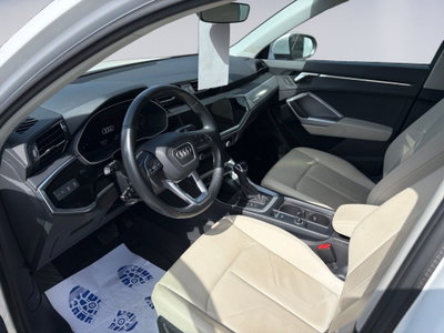 Audi Q3 35 TDI quattro S tronic Business Advanced (9)