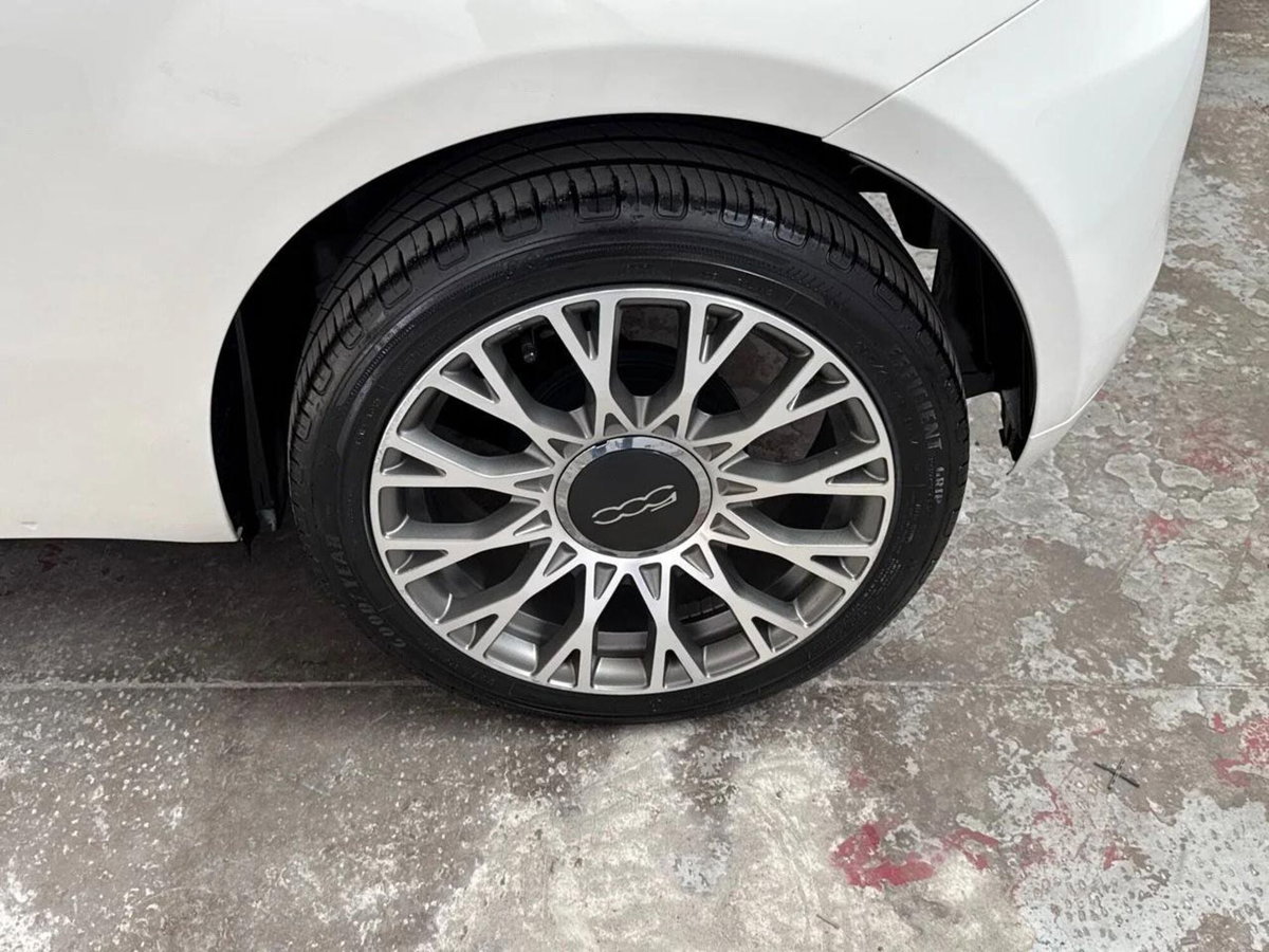 Fiat 500 1.0 Hybrid Dolcevita (10)