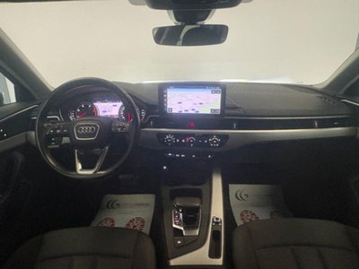 Audi A4 Avant 35 TDI/163 CV S tronic Business Advanced (13)