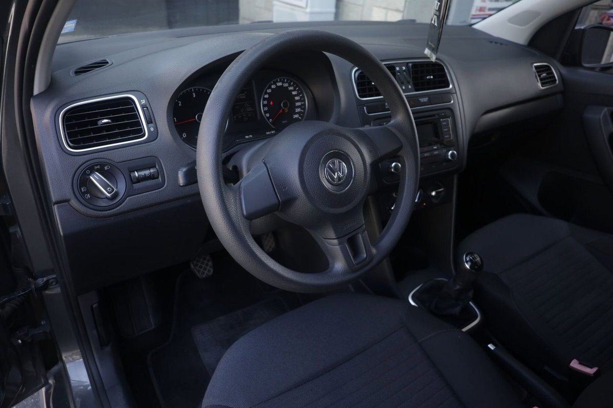 Volkswagen Polo 1.2 TDI DPF 5 p. Comfortline (14)