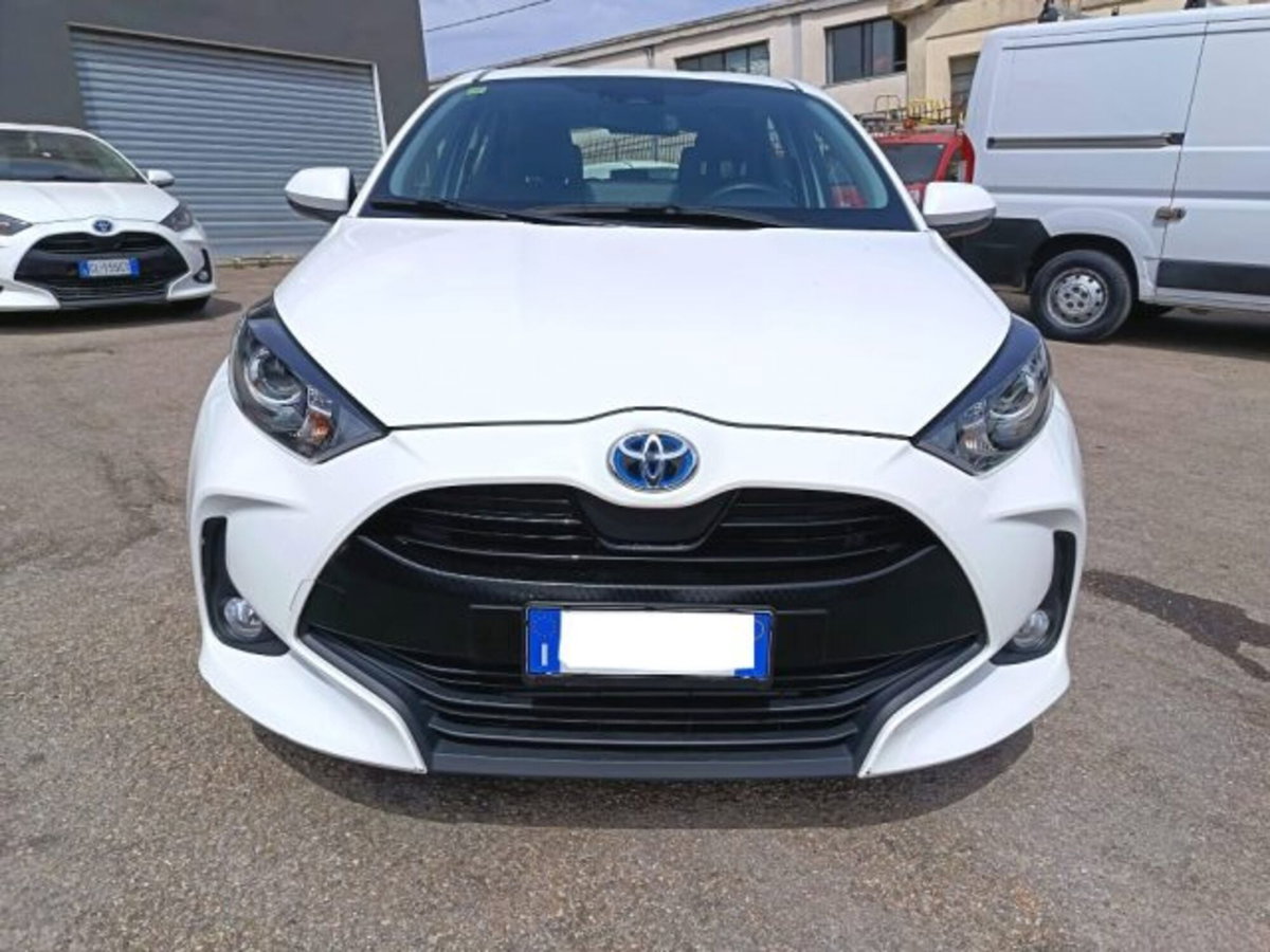 Toyota Yaris Cross 1.5 Hybrid 5p. E-CVT Lounge (3)