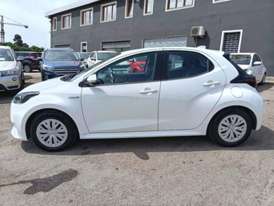 Toyota Yaris Cross 1.5 Hybrid 5p. E-CVT Lounge (4)