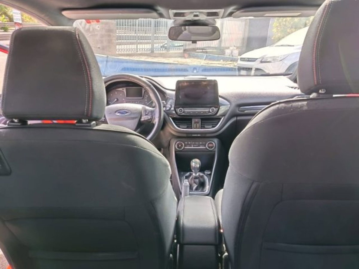 Ford Fiesta 1.5 TDCi 120 CV 3 porte ST-Line (10)