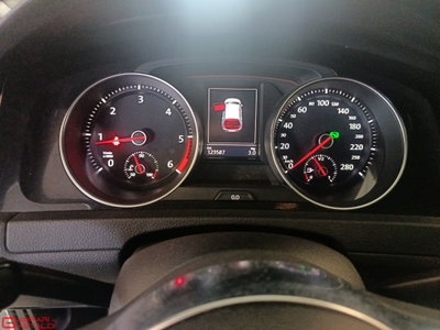 Volkswagen Golf GTD 2.0 TDI DSG 5p. BlueMotion Technology (15)