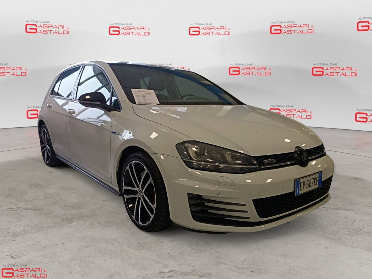 Volkswagen Golf GTD 2.0 TDI DSG 5p. BlueMotion Technology (2)
