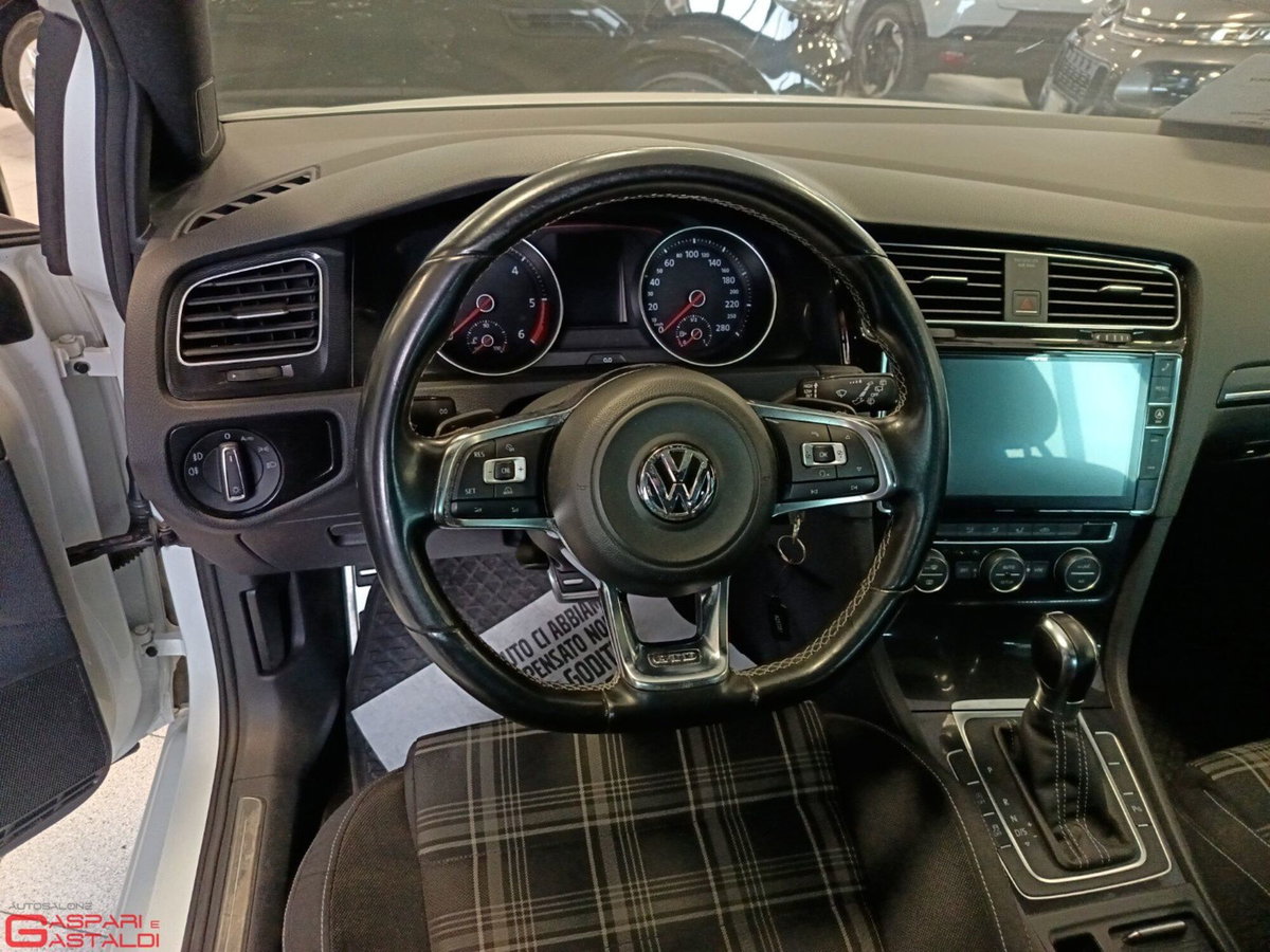 Volkswagen Golf GTD 2.0 TDI DSG 5p. BlueMotion Technology (7)