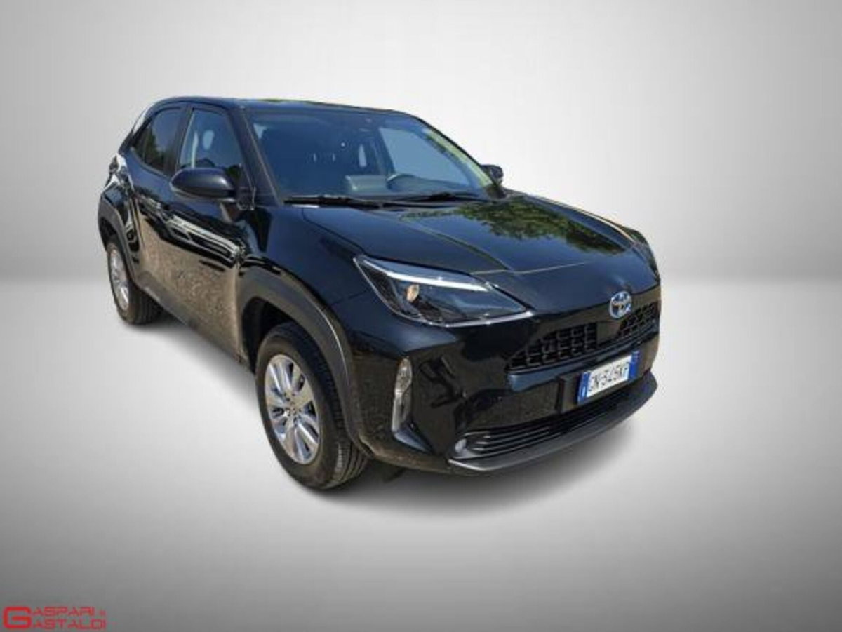 Toyota Yaris Cross 1.5h GR Sport Black Sky fwd 116cv e-cvt (3)
