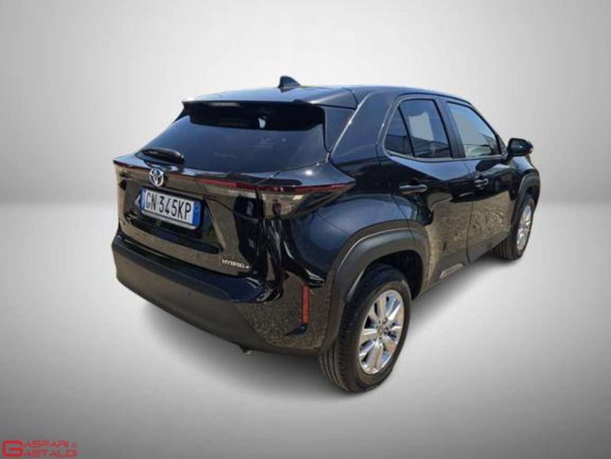 Toyota Yaris Cross 1.5h GR Sport Black Sky fwd 116cv e-cvt (6)