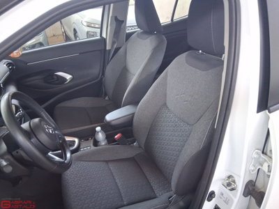 Toyota Yaris Cross Active fwd 115cv e-cvt (11)