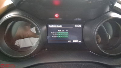 Toyota Yaris Cross Active fwd 115cv e-cvt (13)