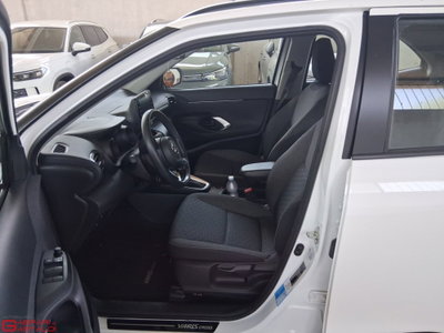 Toyota Yaris Cross Active fwd 115cv e-cvt (14)