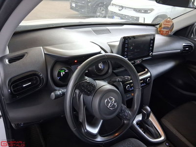 Toyota Yaris Cross Active fwd 115cv e-cvt (17)