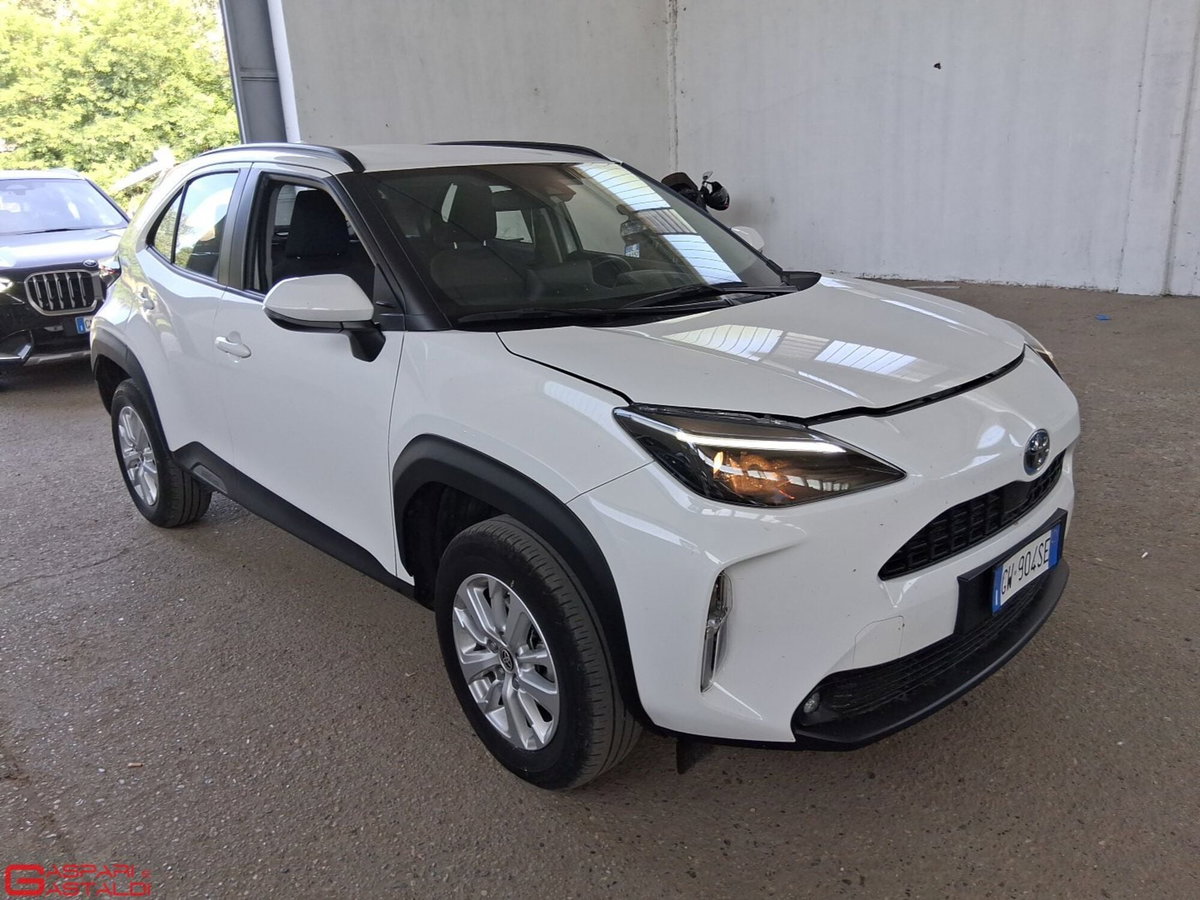 Toyota Yaris Cross Active fwd 115cv e-cvt (3)