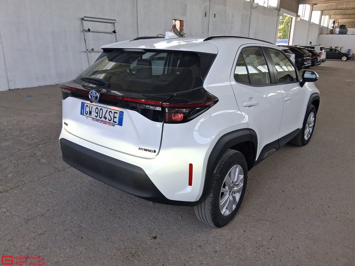 Toyota Yaris Cross Active fwd 115cv e-cvt (5)
