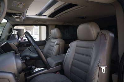 Hummer H2 V8 Luxury (16)