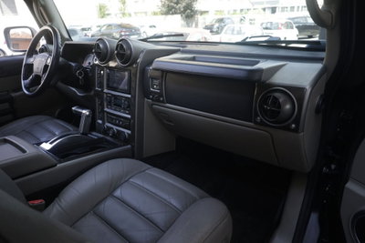 Hummer H2 V8 Luxury (2)